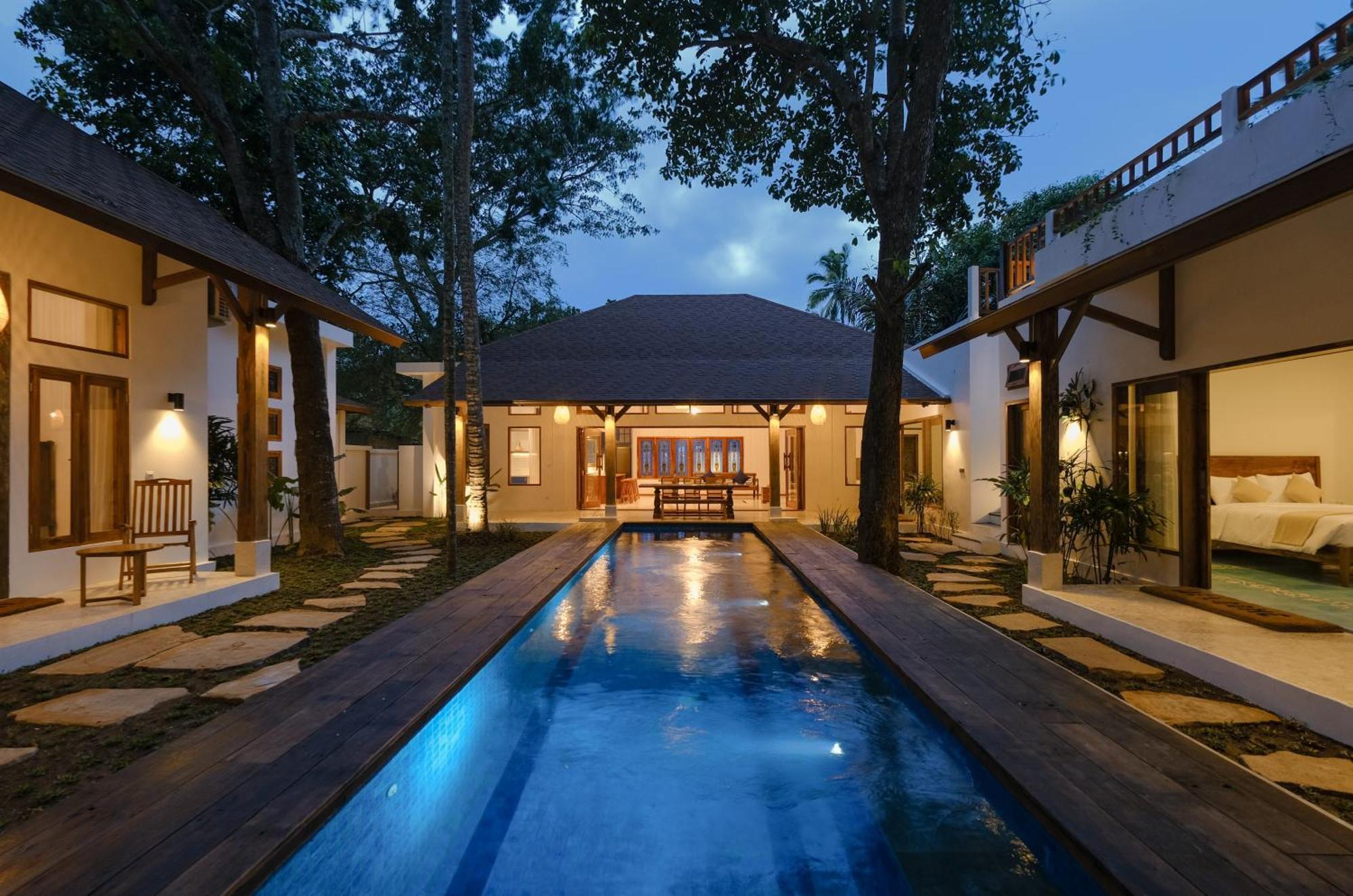 Tropik Resort Lombok Selong Belanak Exterior foto