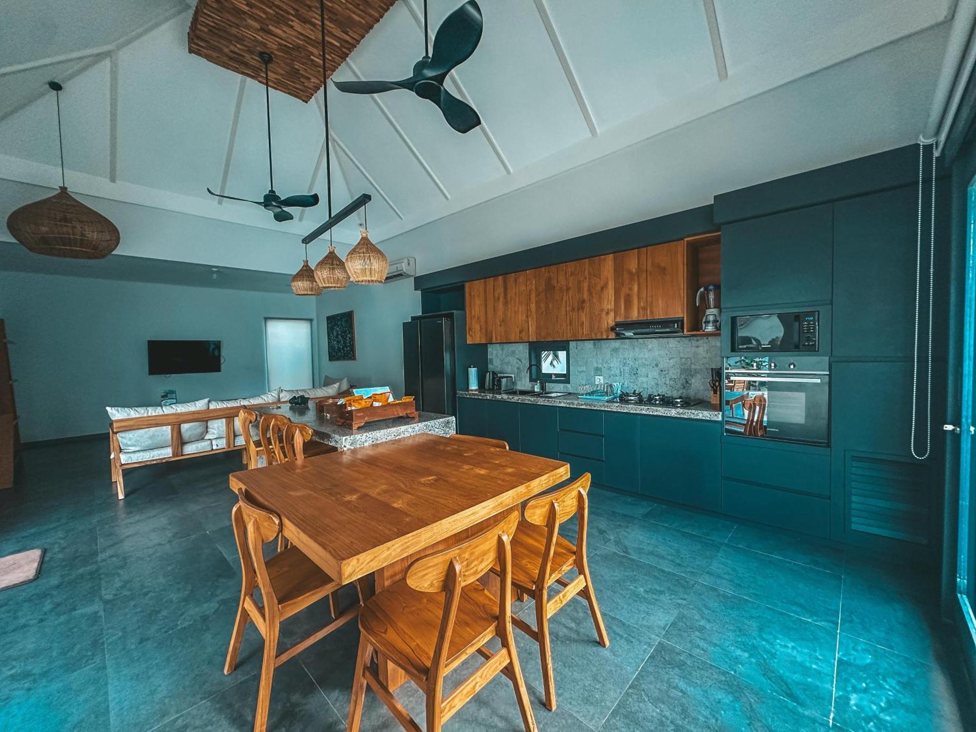 Tropik Resort Lombok Selong Belanak Habitación foto